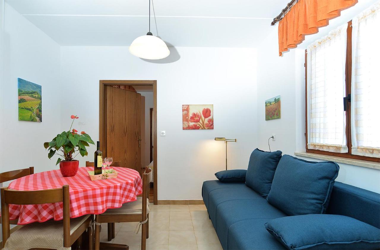 Apartment Milan 1174 プーラ エクステリア 写真